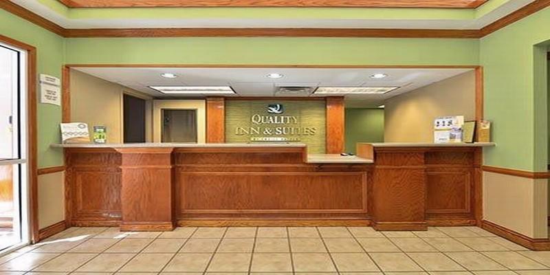 Quality Inn & Suites Decatur - Atlanta East Lithonia Εξωτερικό φωτογραφία