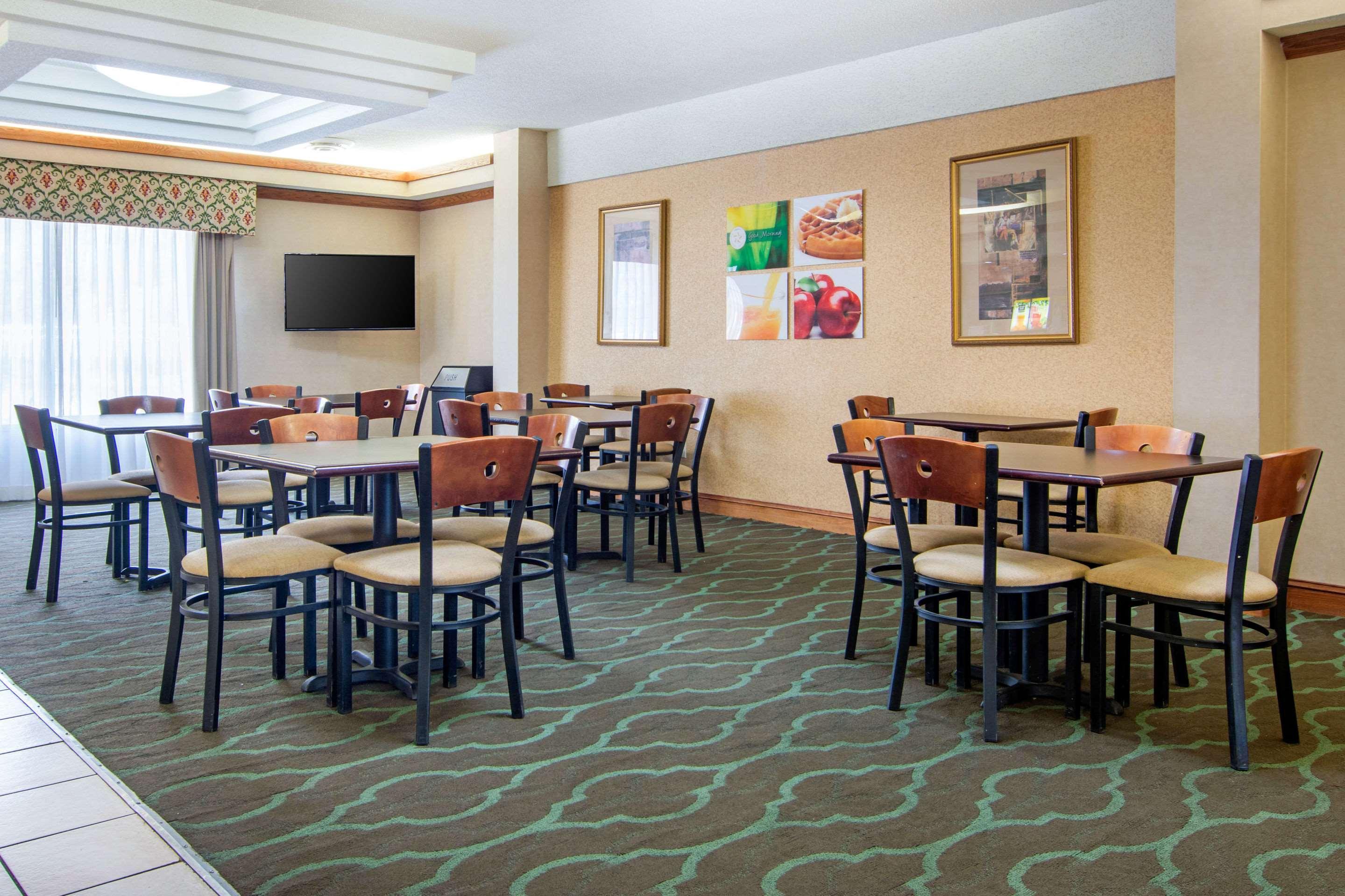 Quality Inn & Suites Decatur - Atlanta East Lithonia Εξωτερικό φωτογραφία