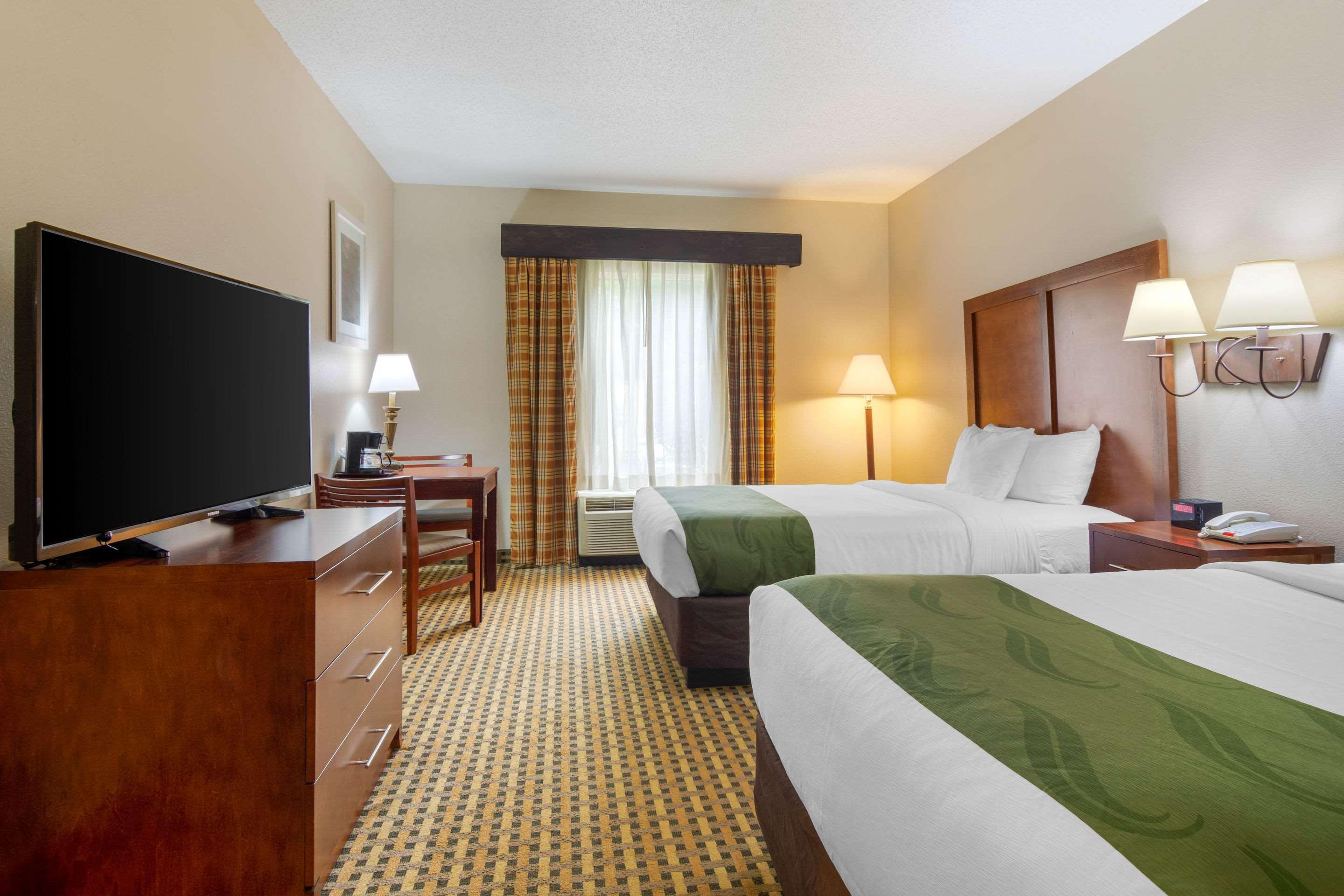 Quality Inn & Suites Decatur - Atlanta East Lithonia Εξωτερικό φωτογραφία