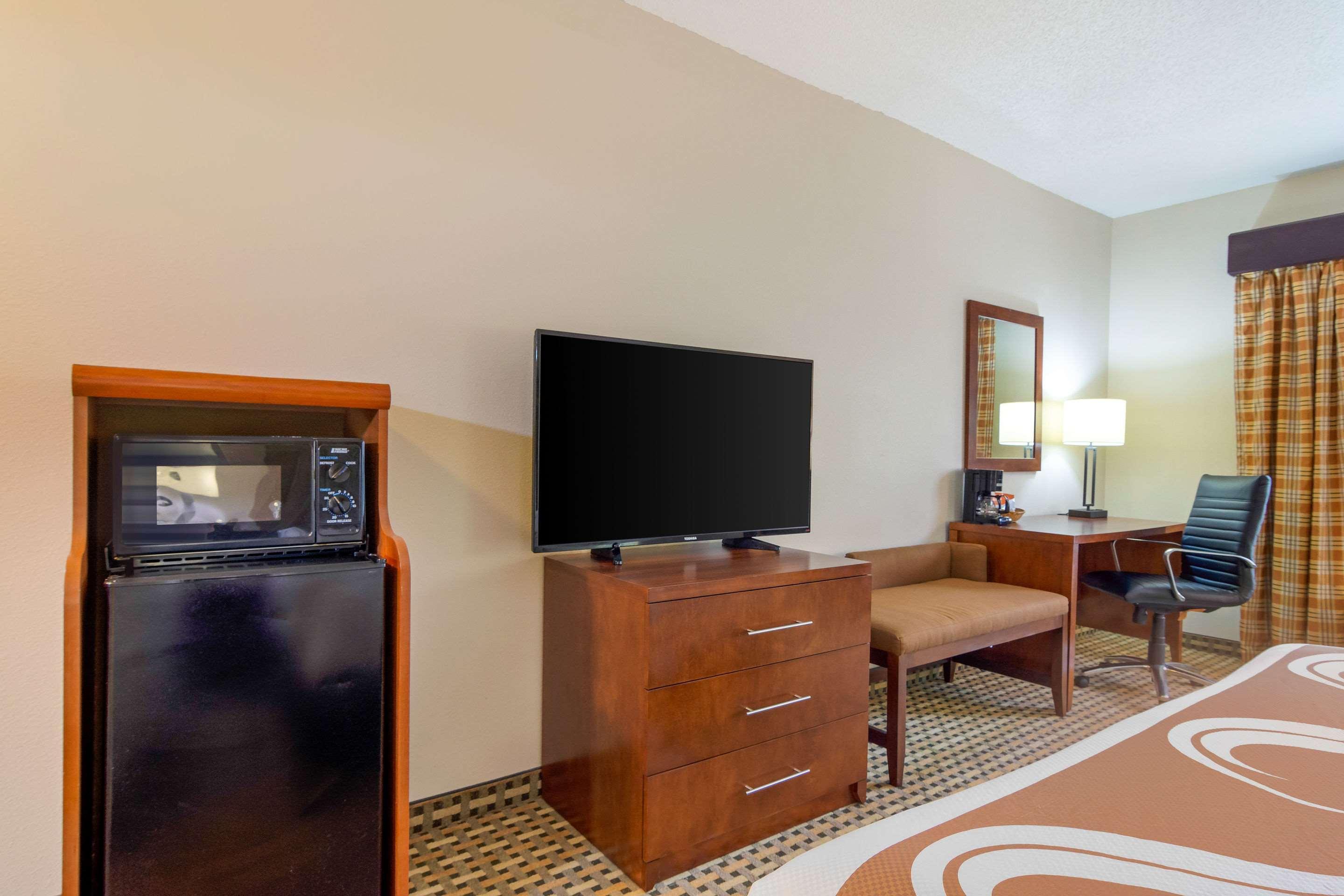 Quality Inn & Suites Decatur - Atlanta East Lithonia Εξωτερικό φωτογραφία